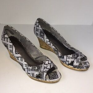 ❤️LIFE STRIDE Rogue Canvas Open Toe Wedge ~9